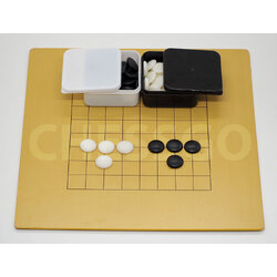 ชุดหมากล้อมไม้ (กระดานไม้บาง5mm-9เส้น+เม็ดนูน1ด้าน40/40เม็ด+โถขาวดำS)