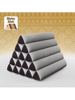 หมอนสามเหลี่ยม15 ช่องเดี่ยว ประกบคู่2สีผ้าฝ้าย 52cmx36cmx32cm// Thai Tri-angle Cotton Design Traditional Floor Cushions.