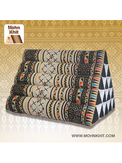 หมอนสามเหลี่ยม15ช่องเดี่ยวงานดีไซด์ 55cmx38cmx40cm// Thai Tri-angle Cotton kapok 100%Traditional Floor Cushions .