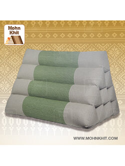 หมอนสามเหลี่ยม10 ช่องจัมโบ้ผ้าแคนวาสใยสังเคราะห์ 55cmx38cmx40cm// Thai Triangle synthetic fibersTraditional Floor Cushions.