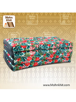 ที่นอนขิด 4 พับใหญ่ลายฮาวาย 110x180x8Cm//Thai Folding mattresses Our traditional Thai Mattress is hand stuffed with natural kapok.