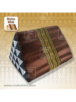 หมอนสามเหลี่ยม15ช่องเดี่ยวผ้าไหมไทยตัดต่อ 52cmx36cmx32cm// Thai Tri-angle Cotton kapok 100%Traditional Floor Cushions.