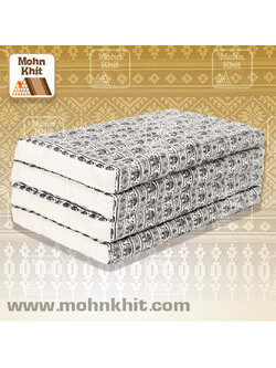 ที่นอนขิด 4 พับใหญ่ลายช้าง 110x180x8Cm//Thai Folding mattresses Our traditional Thai Mattress is hand stuffed with natural kapok.