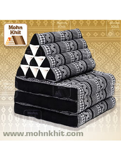 หมอนสามเหลี่ยมลายชนเผ่าสีขาวดำ 10 ช่องติดเบาะ 3พับ 52x165x30cm// Tri-angle kapok100% tribal pattern Traditional Floor Cushions 10 holes with3 part of mattress.