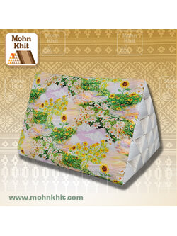 หมอนสามเหลี่ยม15ช่องลาย Oil painting70cmx39cmx39cm// Thai Tri-angle Cotton kapok 100%Traditional Floor Cushions . สำเนา