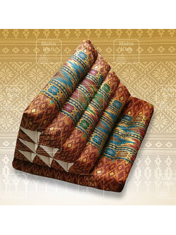 หมอนสามเหลี่ยมผ้าพิมพ์ทอง 10ช่องติดเบาะ 1 พับ 50x76x35Cm Tri-angle Khit kapok 100%Traditional Floor Cushions 10 holes with 1part of mattress.