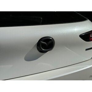 LOGO ฝาท้าย Carbon Mazda 3