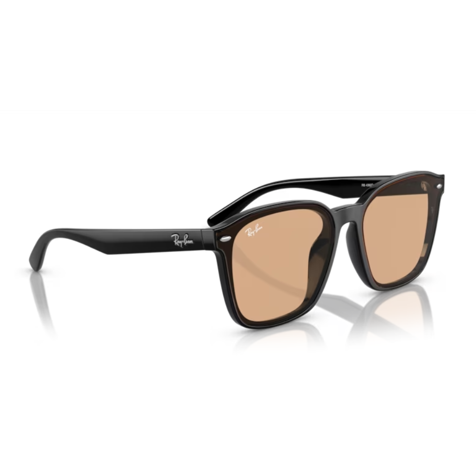 แว่นกันแดด Ray-Ban RB4392D 601/93 Black / Brown S.66