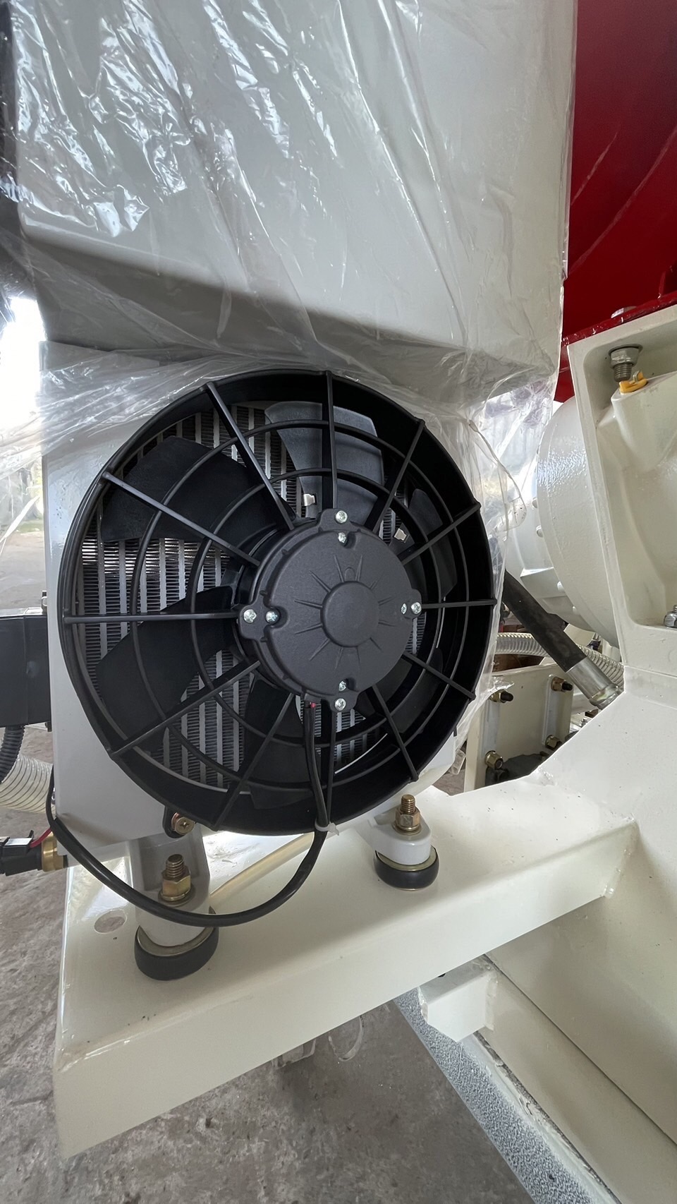 พัดลมระบายความร้อนน้ำมัน (Oil Cooler Fan)