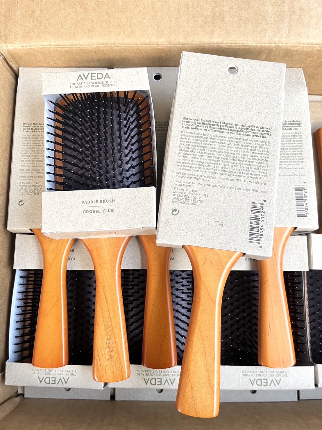 Aveda Paddle Brush Full Size แปรงหวีผม อเวดา ของแท้ (1อัน)