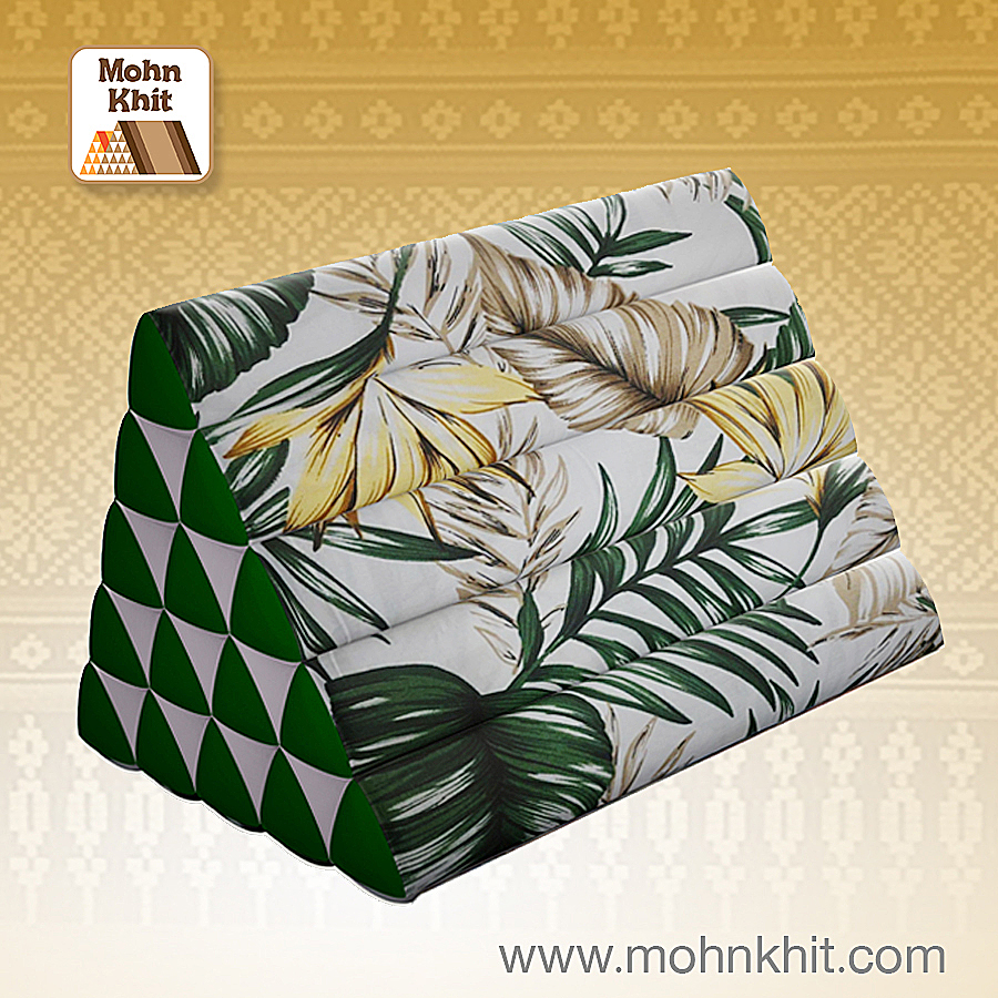 หมอนสามเหลี่ยม15ช่องลายฮาวาย 52cmx36cmx32cm// Thai Tri-angle Cotton Hawaii Traditional Floor Cushions.