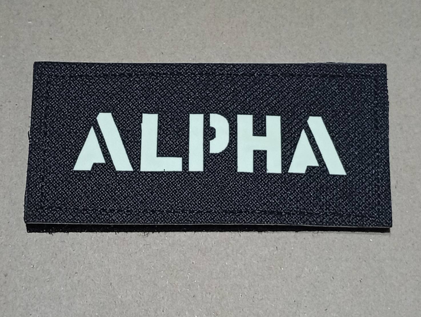 ป้ายเสื้อนักบิน เรืองแสงในที่มืด