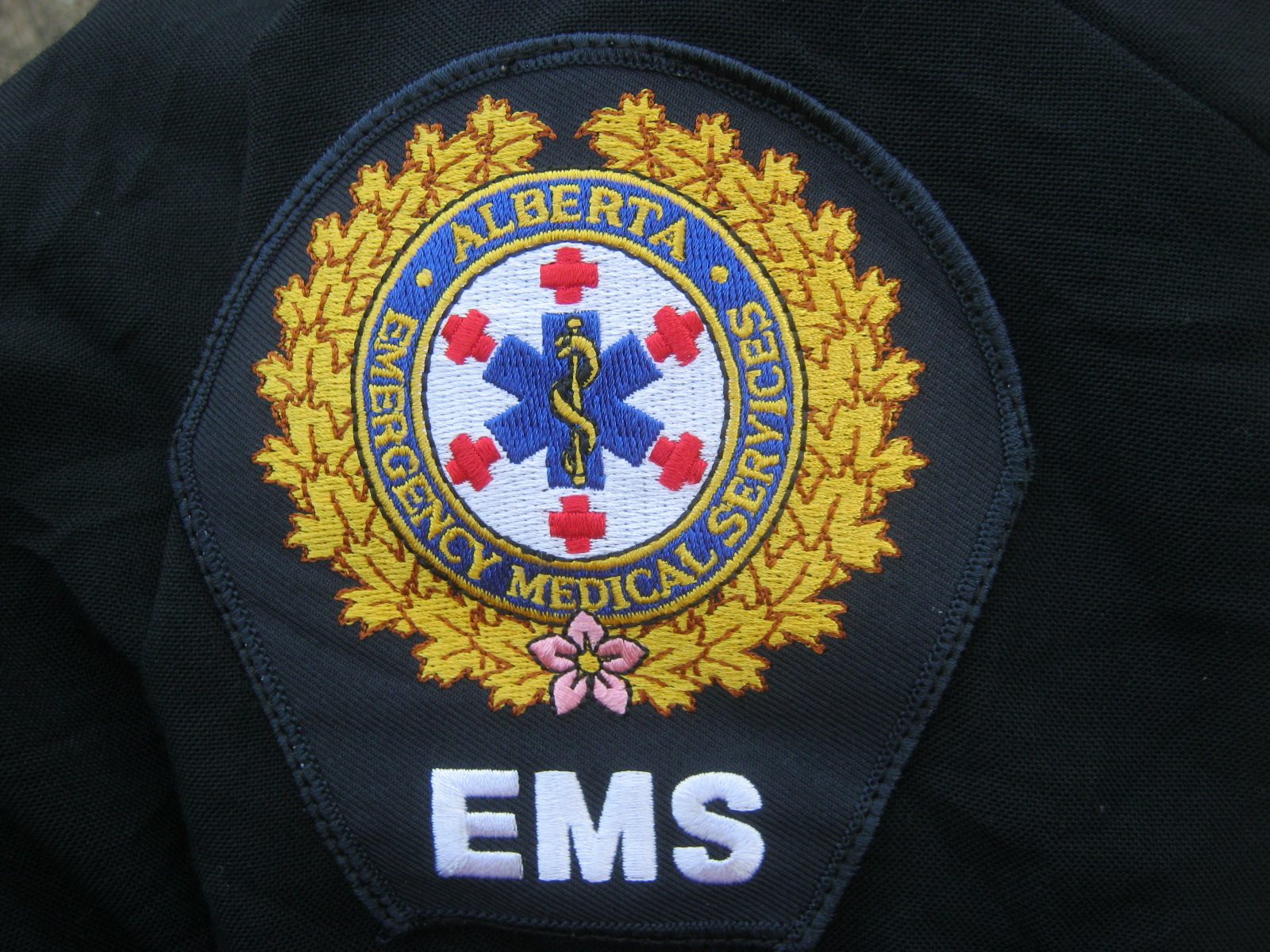 เสื้อ paramedic แคนนาดา