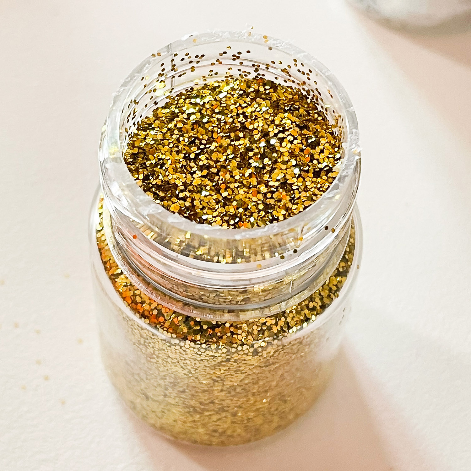 ผงกากเพชร Beehive เม็ดละเอียด ประกายเงางาม 10 กรัม