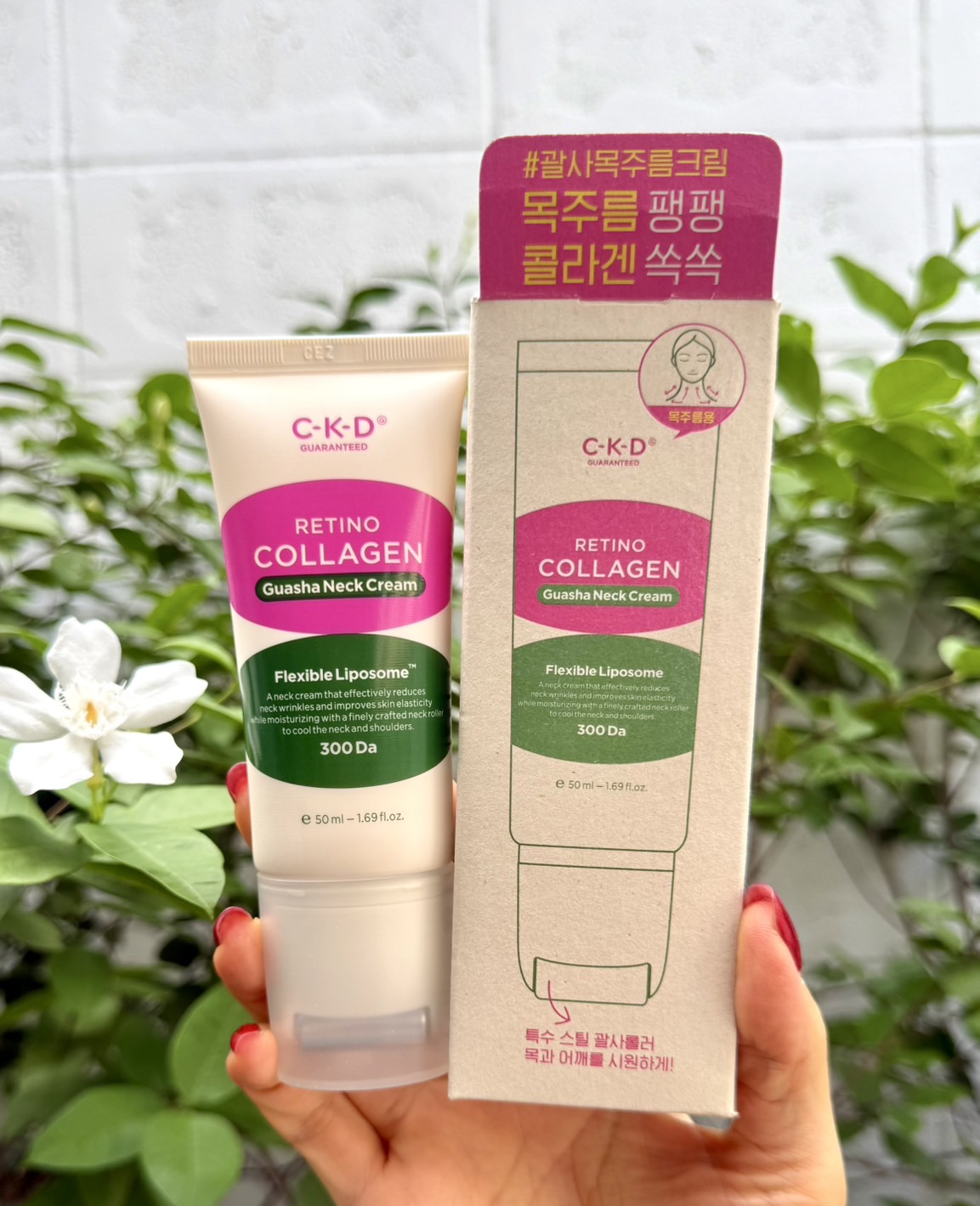 CKD Retino Collagen Guasha Neck Cream 50ml. ครีมลดริ้วรอยลำคอ + หัวนวดกัวซาในตัว