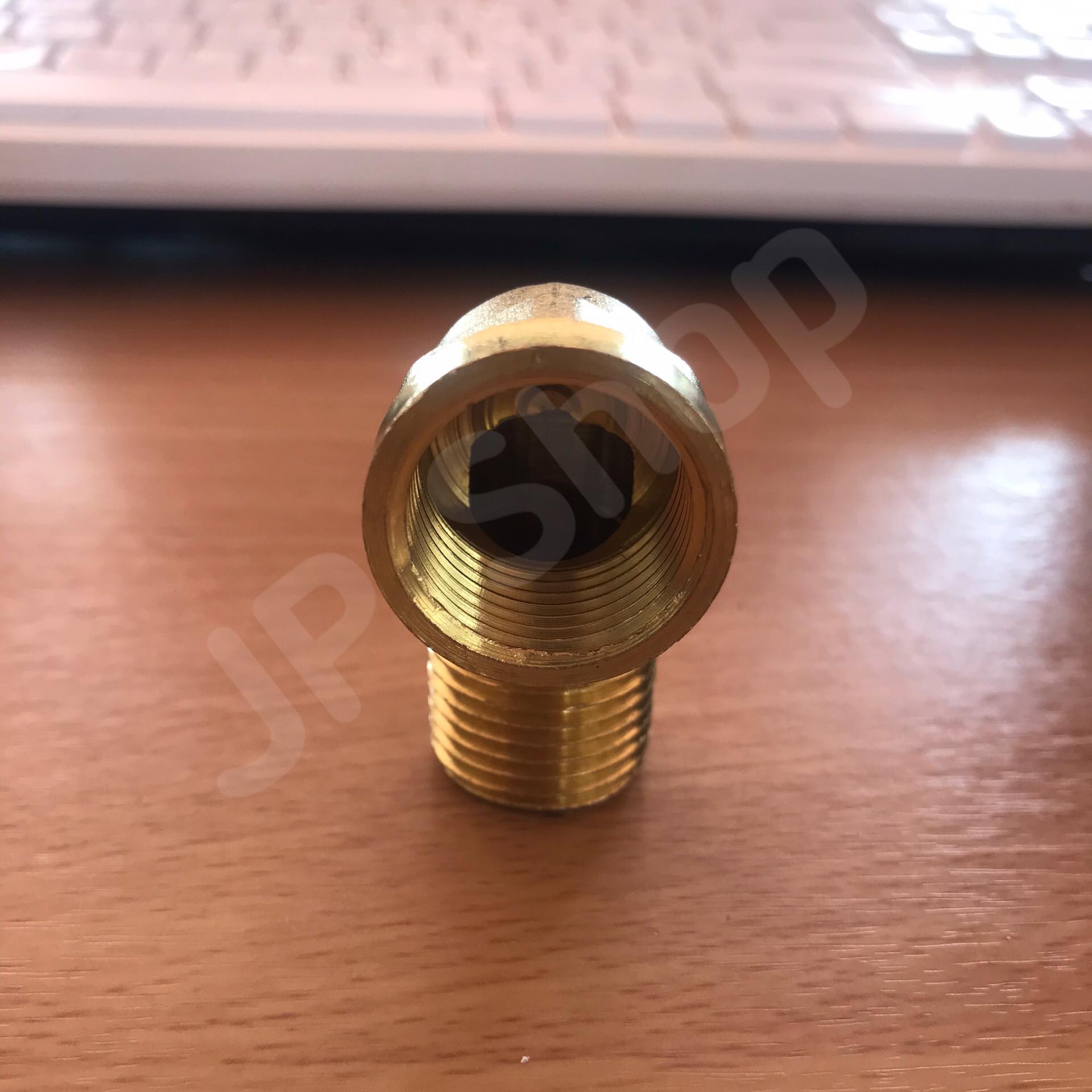 ข้องอทองเหลืองขนาด 4 หุน เกลียวนอก-ใน ข้อต่อ ข้องอ ทองเหลือง 4 หุน เกลียว นอก ใน #1354