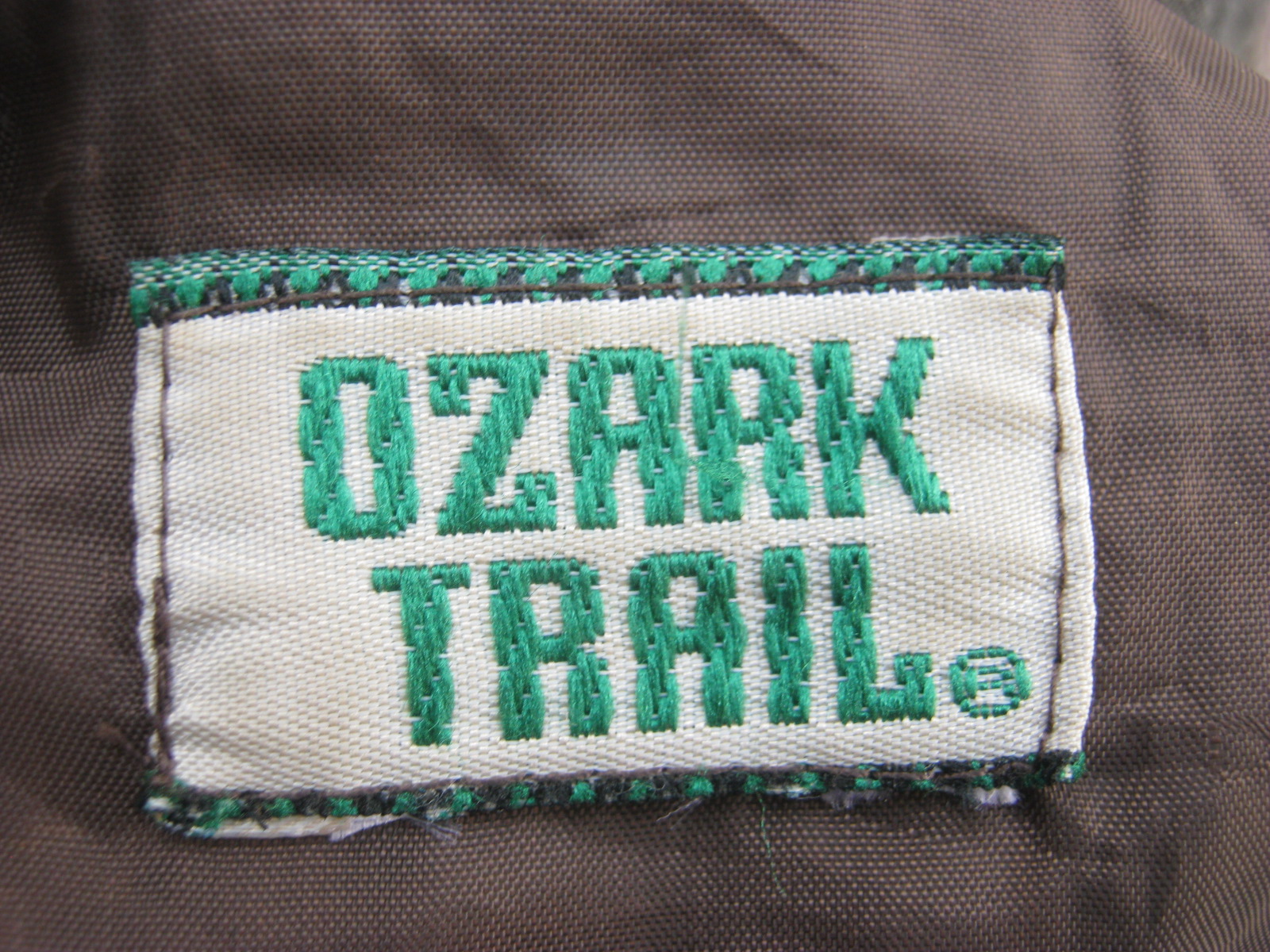 เสื้อทรงล่าสัตว์ ผ้าหนา ลายป่าไม้