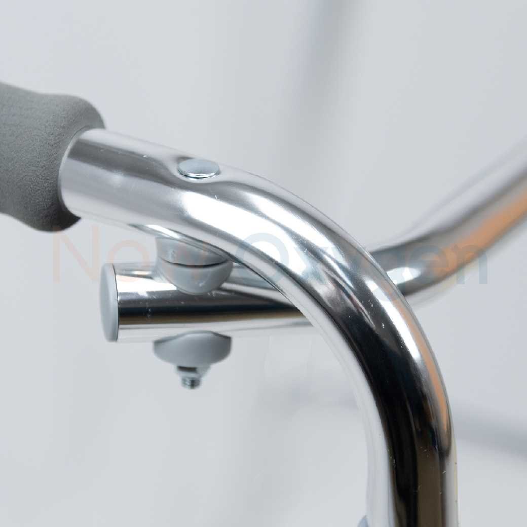 ไม้เท้าช่วยพยุง วอล์คเกอร์ (Walker) แบบ 4 ขา พับได้