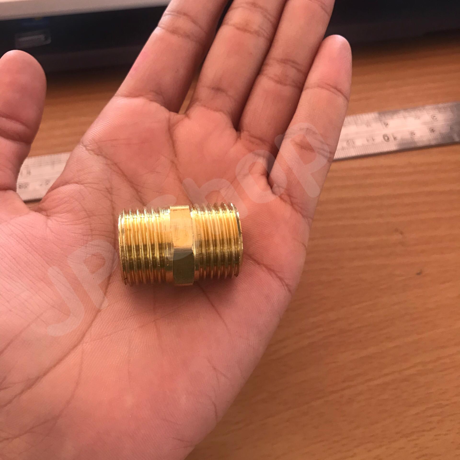 ต่อตรงนิปเปิ้ลทองเหลือง ขนาด 4 หุน ข้อต่อ ต่อตรง นิปเปิ้ล ทองเหลือง ขนาด 4 หุน #0254