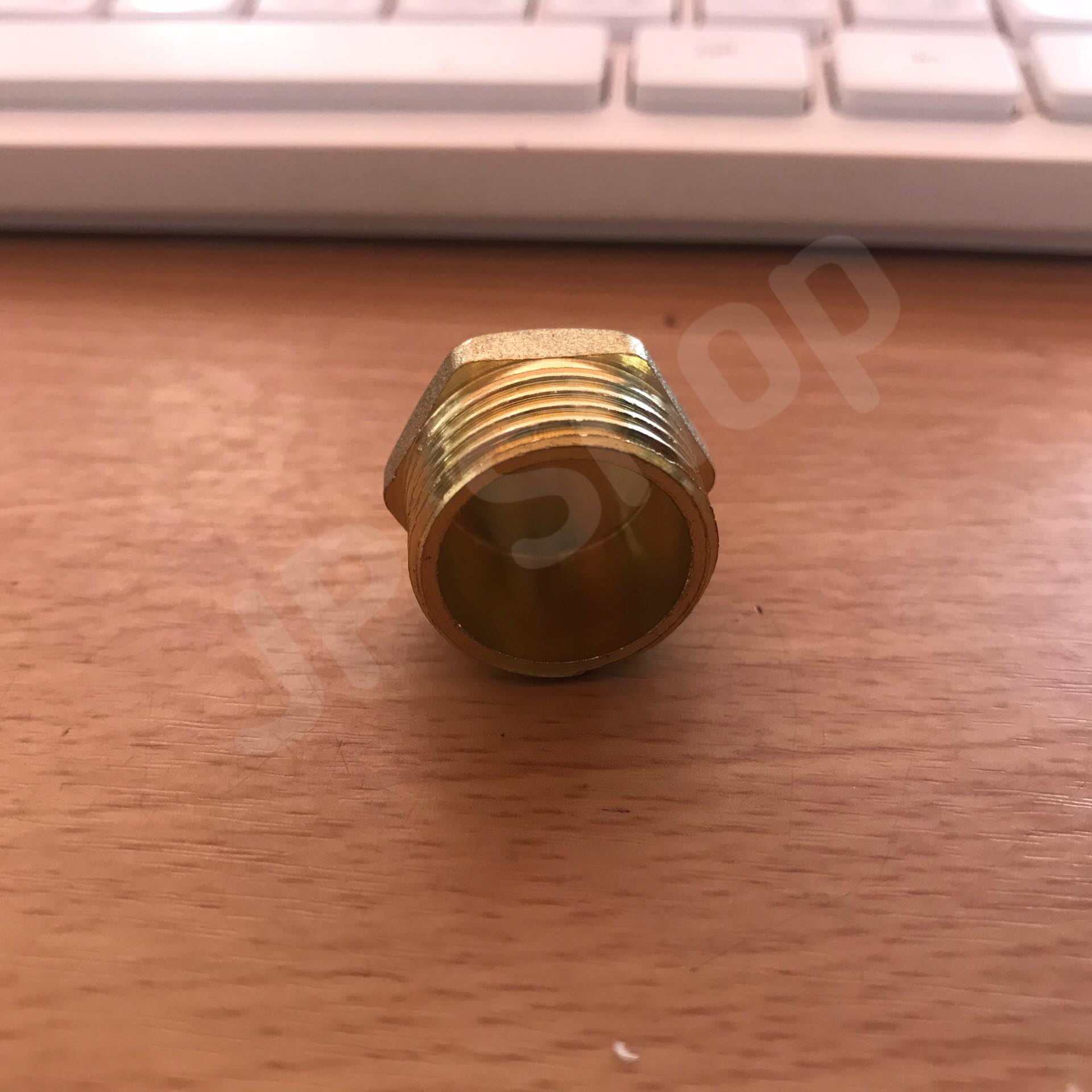 ฝาปิดทองเหลือง ขนาด 4 หุน เกลียวนอก ฝาปิด ทองเหลือง 4 หุน #0854