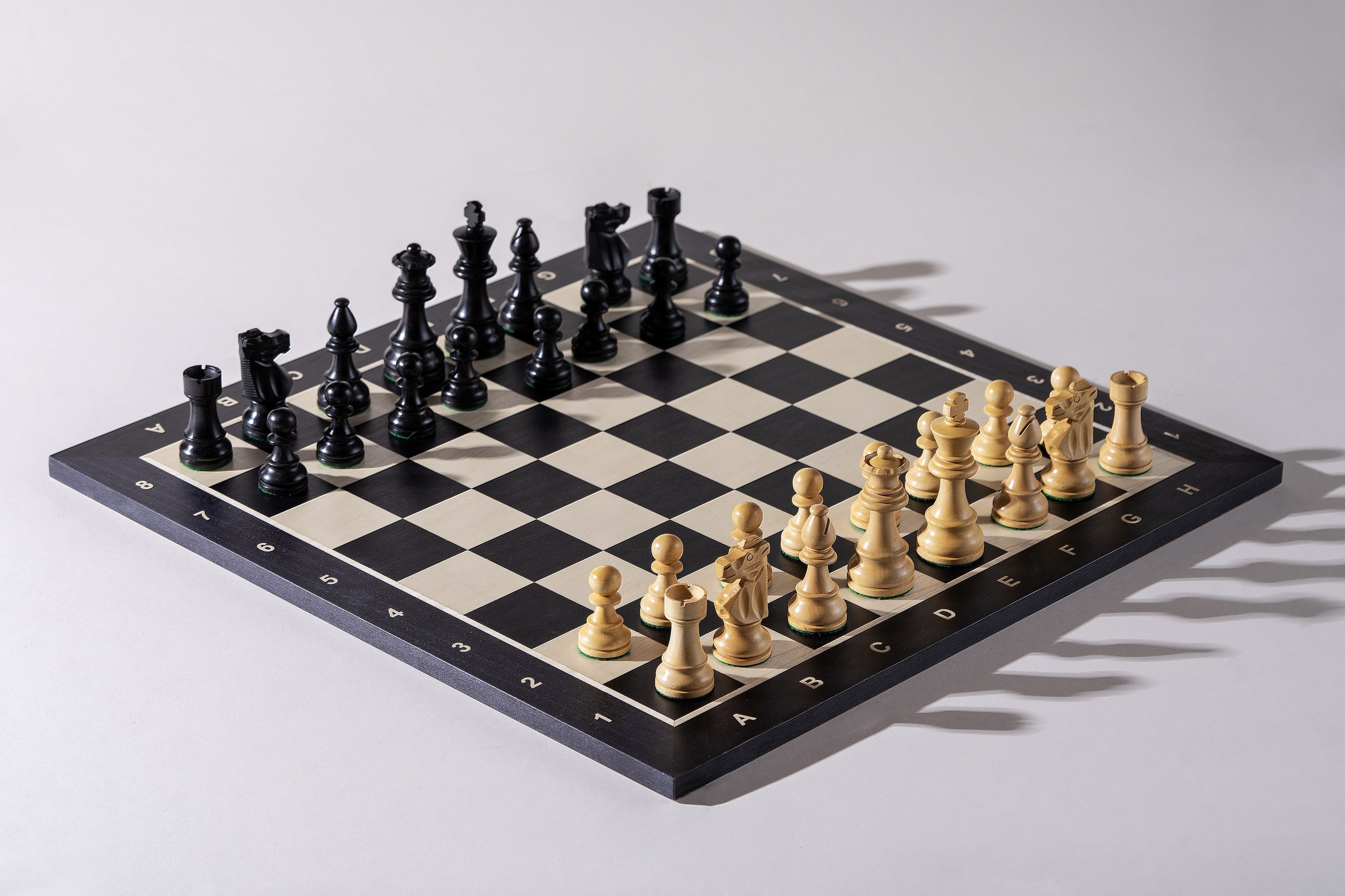 21" Ebony & Maple Wooden Chess Board กระดานหมากรุกสากลไม้Ebony