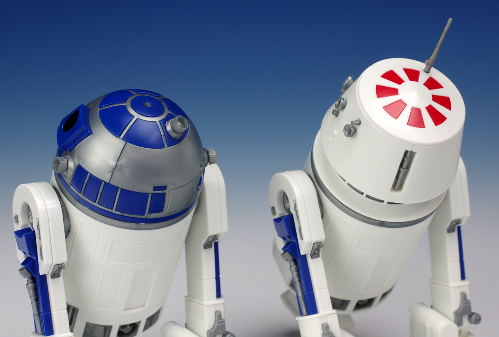 1/12 R2-D2 & R5-D4 BANDAI - Star Wars