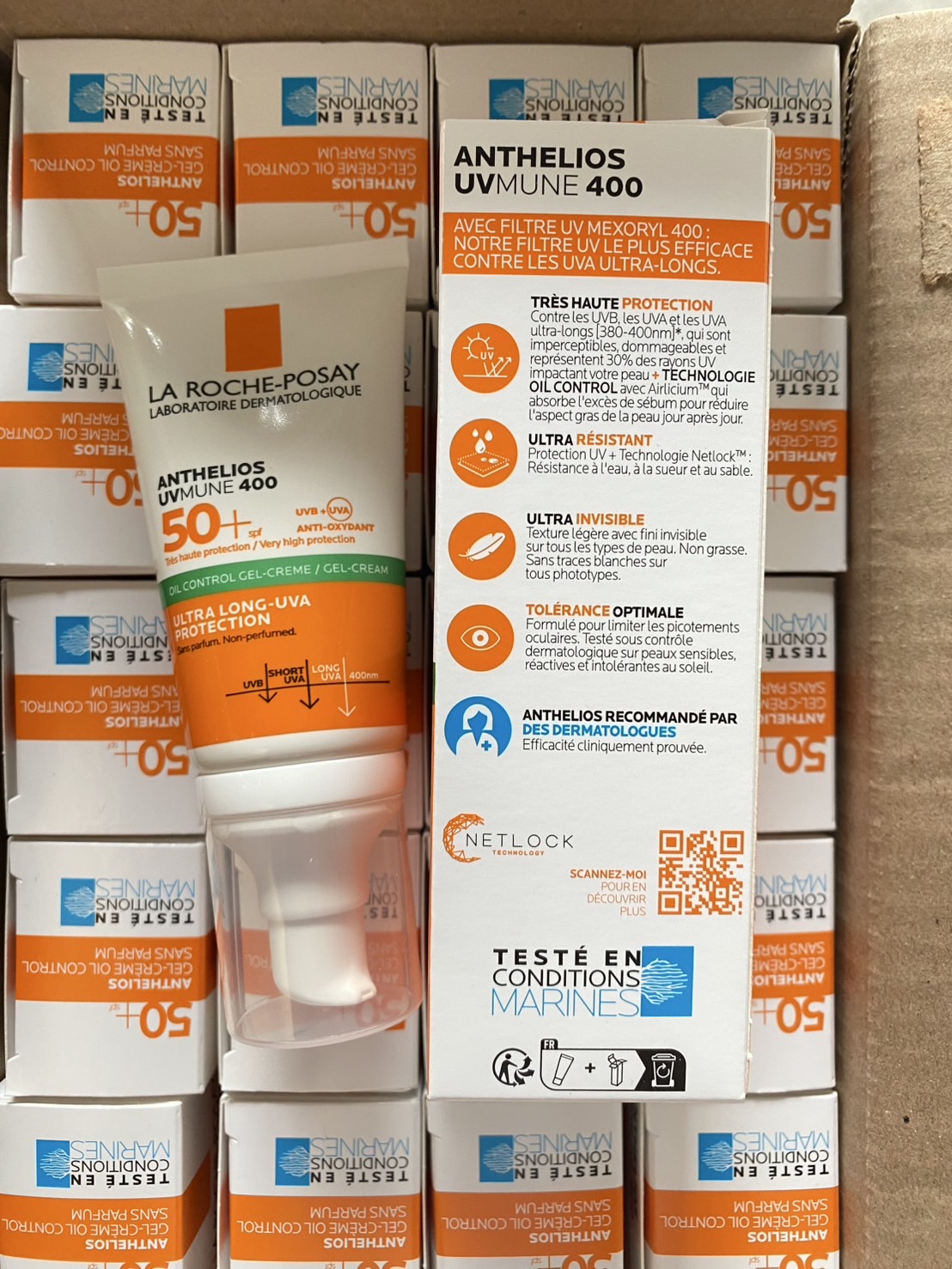 La Roche Posay Anthelios UVMUNE400 Oil Control Gel Cream SPF50+ PA++++ 50ml. ครีมกันแดดคุมมัน สำหรับผิวมัน เป็นสิวง่าย เนื้อเจล แบบหลอด