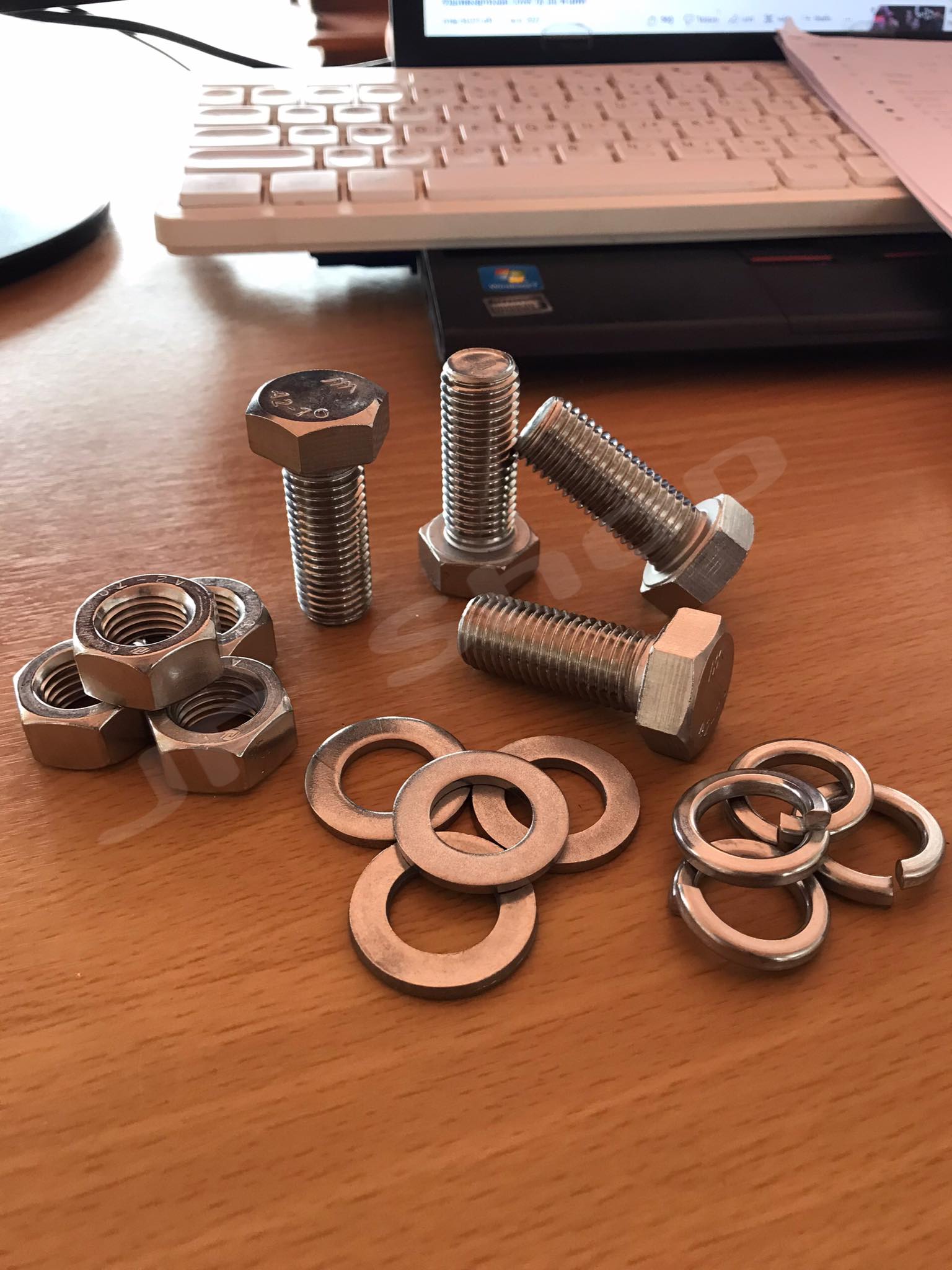 น็อตสแตนเลส304 ขนาดM16*40มม. M16 ยาว40มม. #1640