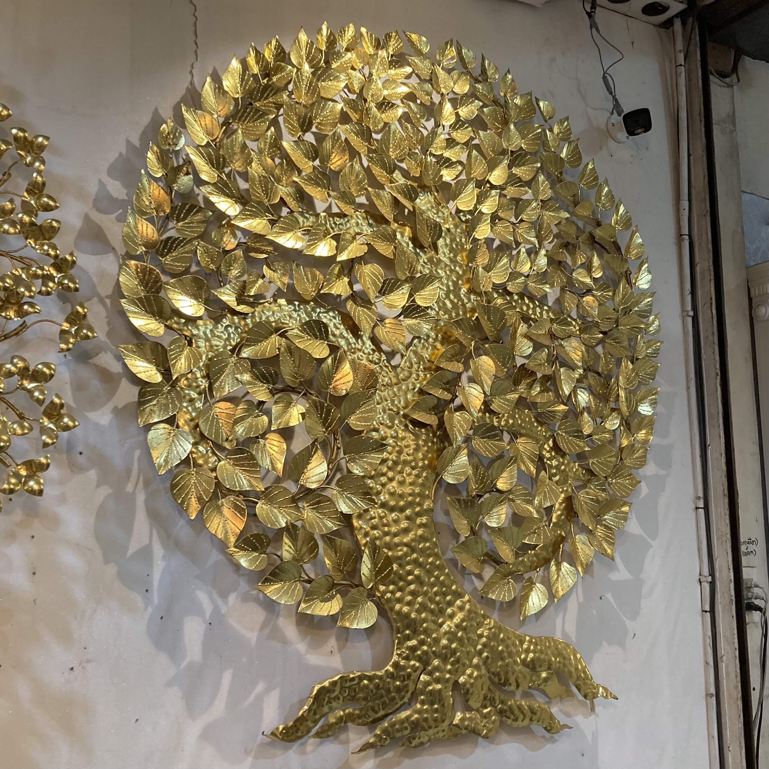 ต้นโพธิ์รัศมีดวงจันทร์ (120x130 cm)