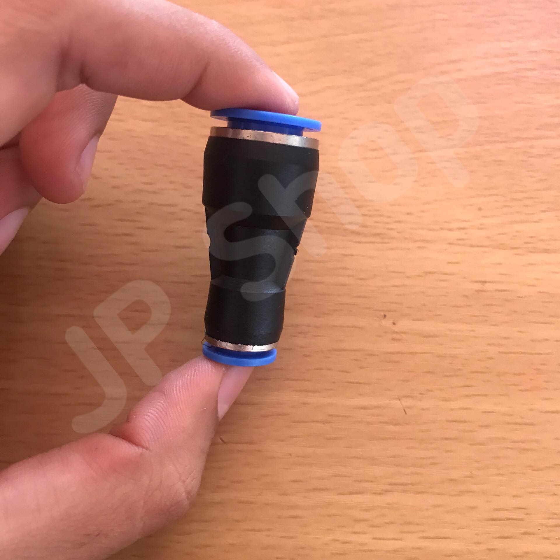 ข้อต่อลม PG 12-8 มม.-ต่อตรง ฟิตติ้งสายลม 12 ลด 8 มม. #12008