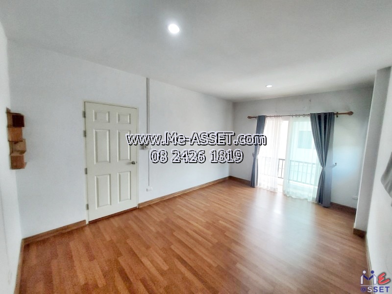 ขายถูกทาวน์โฮม หลังมุมต้นโครงการ ย่าน ซอยวัดท่าเกวียน เลียบคลองพระอุดม คลองบางไผ่ วัดทองสะอาด ลาดหลุมแก้ว : ม.บ้านสวนธนาการ์เด้น : 2 ชั้น 43.4 ตร.วา