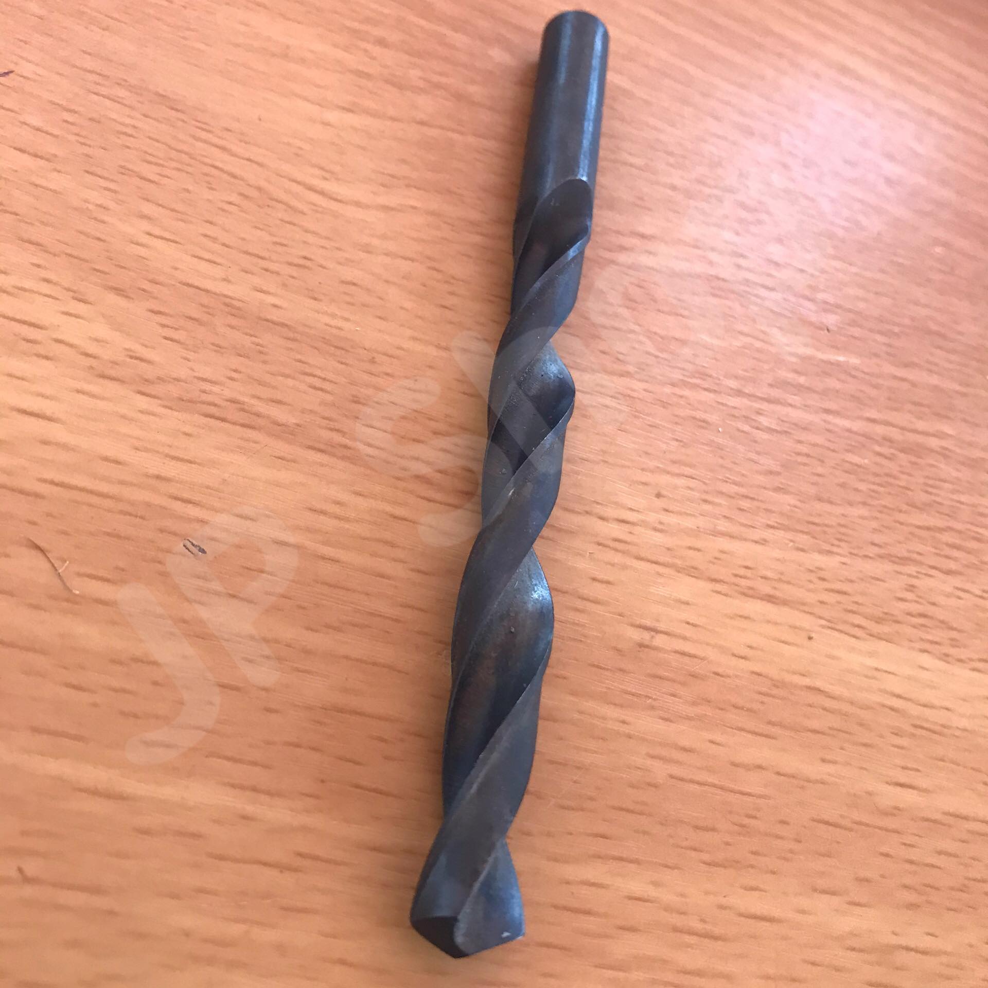 ดอกสว่านเจาะเหล็ก ขนาด 10 มม สนใจสั่งได้นะคะ. #0330