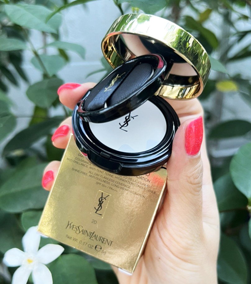 รองพื้น YSL Le Cushion Encre De Peau ขนาดทดลอง 5g. สี B20 คุชชั่น สำหรับ ผิวขาวเหลือง