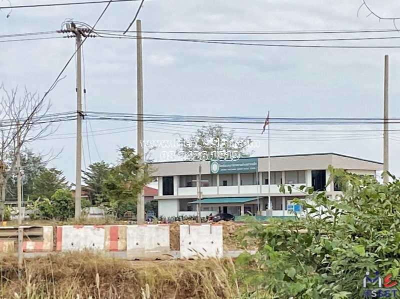 ขายที่ดินเปล่า ติดคลองสากเหล็ก ใกล้ถนนใหญ่ ย่าน สากเหล็ก พิจิตร : ใกล้เทศบาลตำบลสากเหล็ก : 5-2-50 ไร่