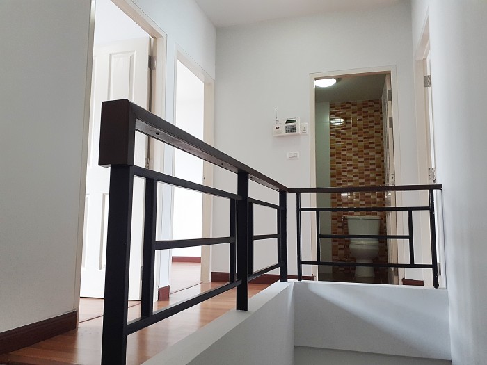 ขายทาวน์เฮ้าส์ ม.บ้านฟ้ากรีนเนอรี่ ปิ่นเกล้า สาย 5 ถ.บรมราชชนนี ต.บางเตย อ.สามพราน นครปฐม ใกล้เซ็นทรัลศาลายา / พื้นที่ 2 ชั้น 20 ตารางวา