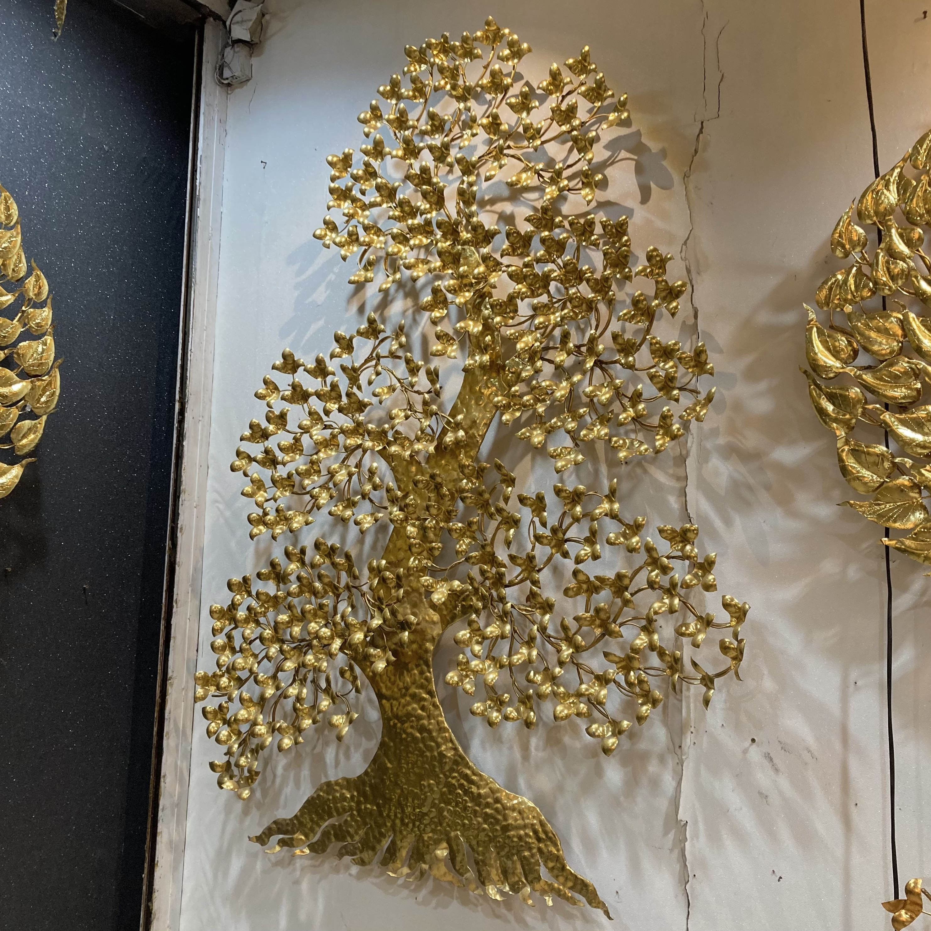 ต้นไทรบารมี (110x165 cm)