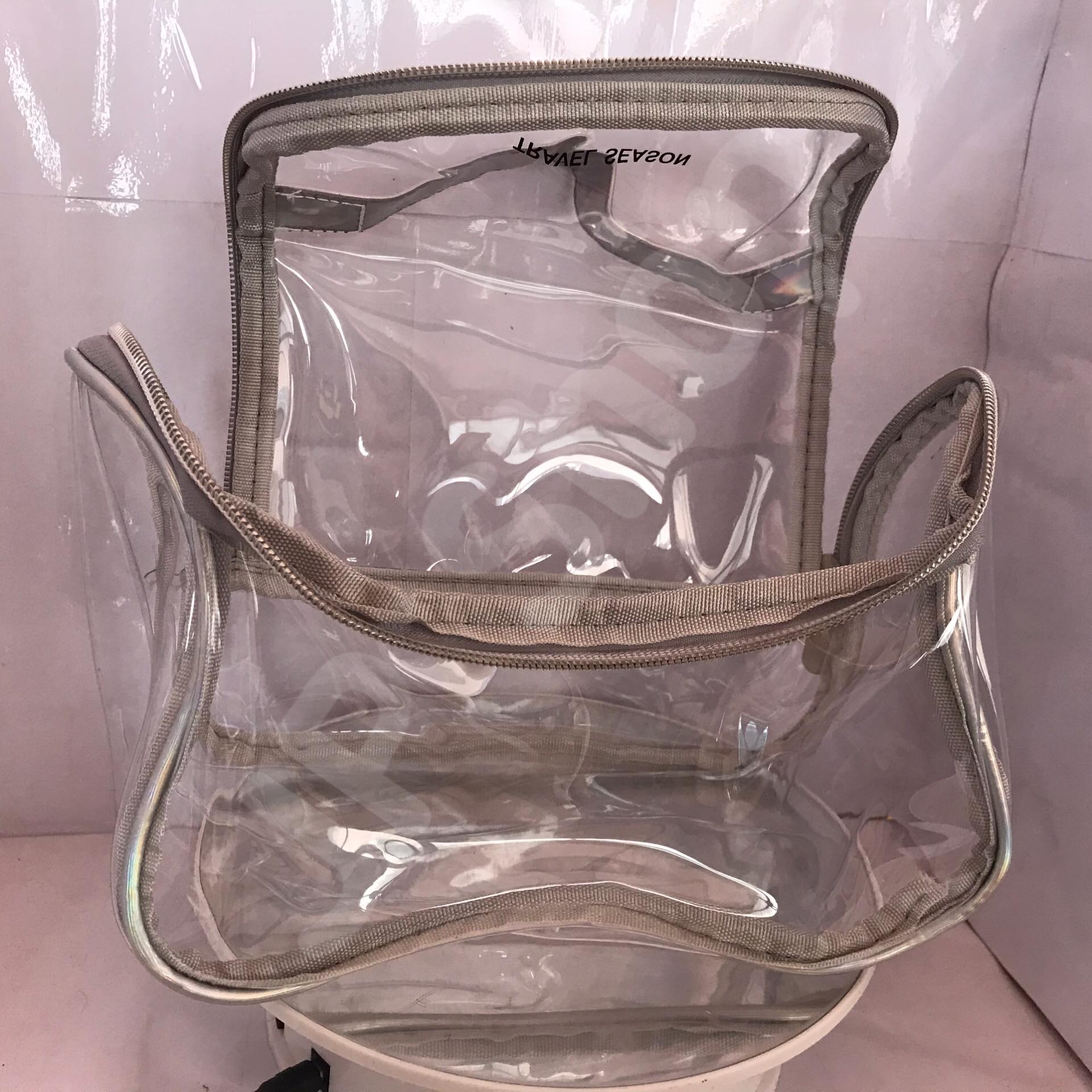 กระเป๋าใส่เครื่องสำอาง รุ่นพกพา สีเทา โปร่งใส ราคา/1 ใบ #0102
