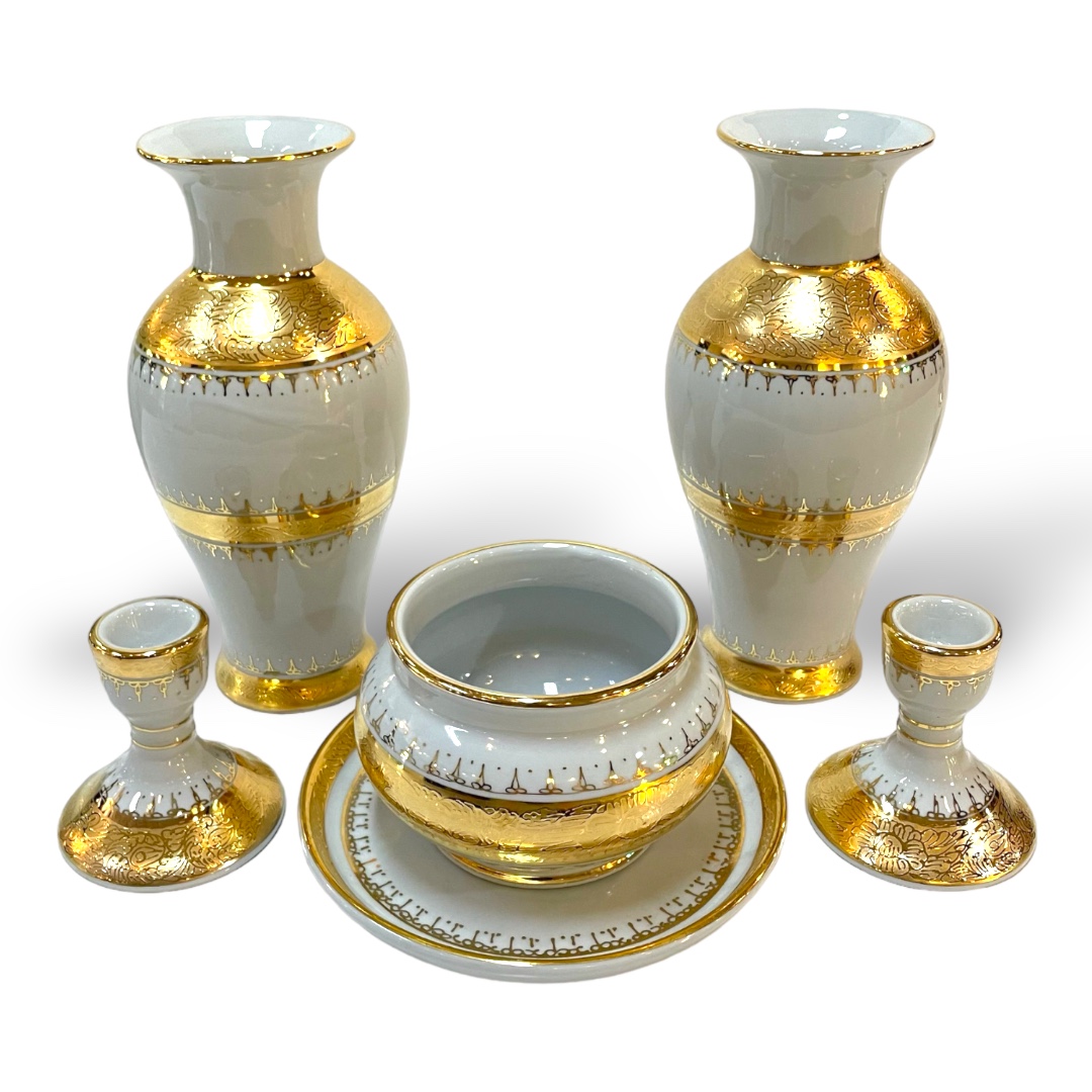 ชุดเบญจรงค์ สีขาวทอง ขนาด 8 นิ้ว