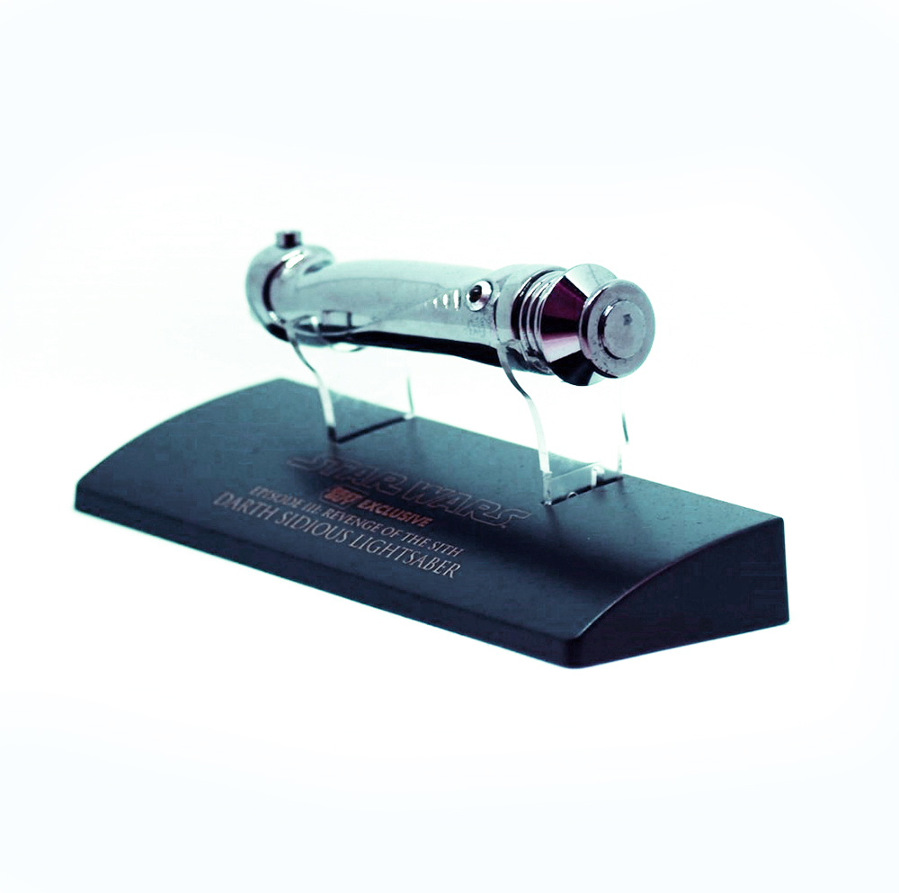 Darth Sidious Exclusive Lightsaber Episode lll (2005) - Star Wars Licensed Collectible