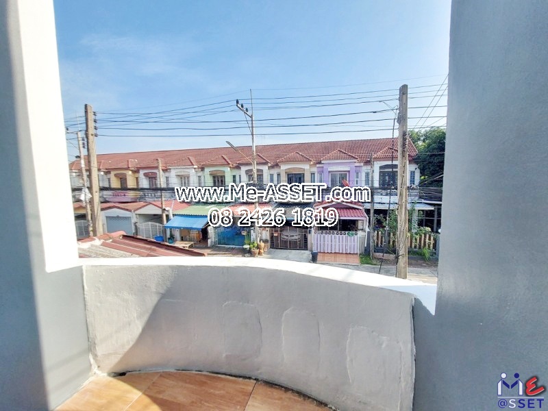 ขายทาวน์เฮ้าส์ รีโนเวทใหม่ ย่าน คูคต ลำลูกกา คลอง2 เสมาฟ้าคราม ปทุมธานี : ม.บุศรินทร์ 2 : 2 ชั้น 21.2 ตร.วา