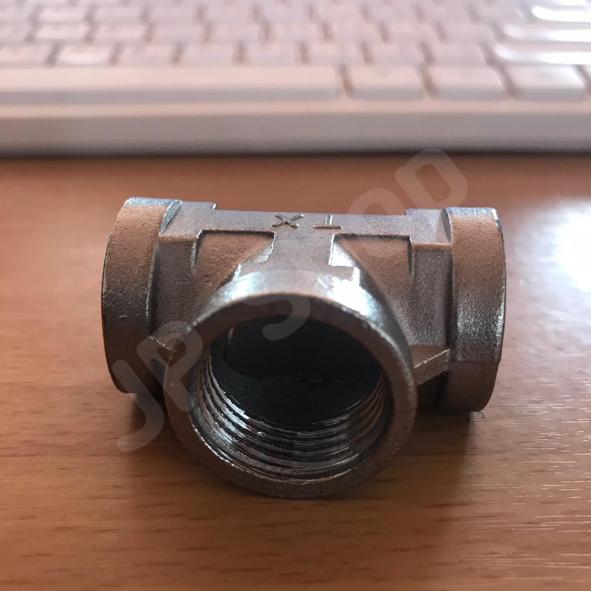 ข้อต่อสามทางสแตนเลส304 เกลียวใน ขนาด 4 หุน สแตนเลส304 ข้อต่อ สามทาง ขนาด4 หุน #2854