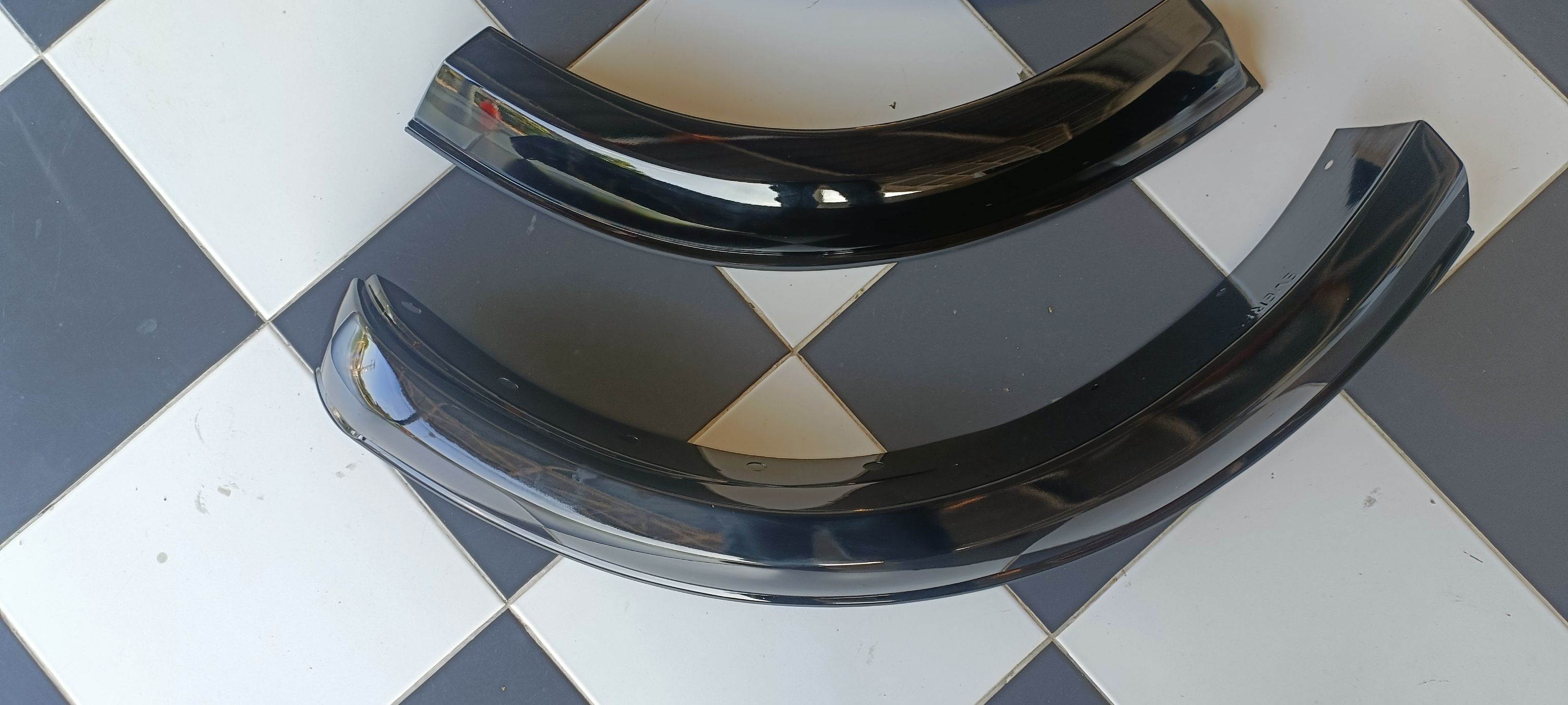 คิ้วล้อฟอร์ด Next Gen Everest 2022 คิ้วล้อ (V.11) 4นิ้ว