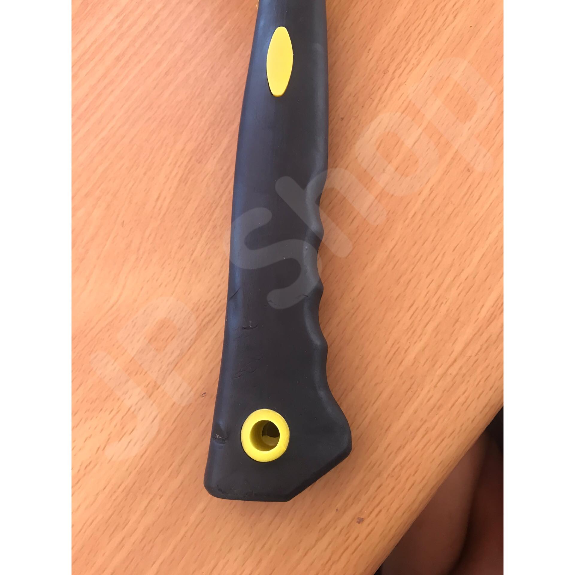 ค้อนตีตะปู ด้ามไฟเบอร์ คละสี 5 ขีด เหลือง-ดำ ราคาต่อ1 ชิ้น #001250