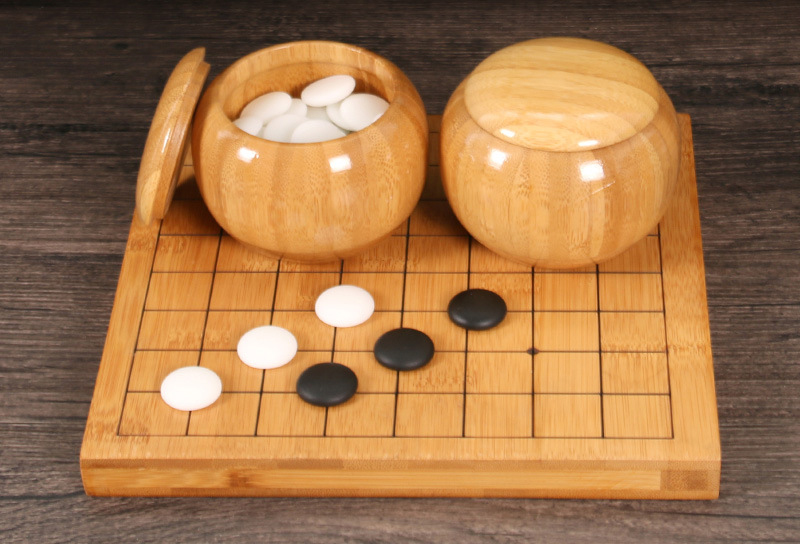 ชุดหมากล้อมไม้ (กระดานไม้ไผ่9เส้น+เม็ดเมลามีน40/40เม็ด+โถไม้ไผ่S)