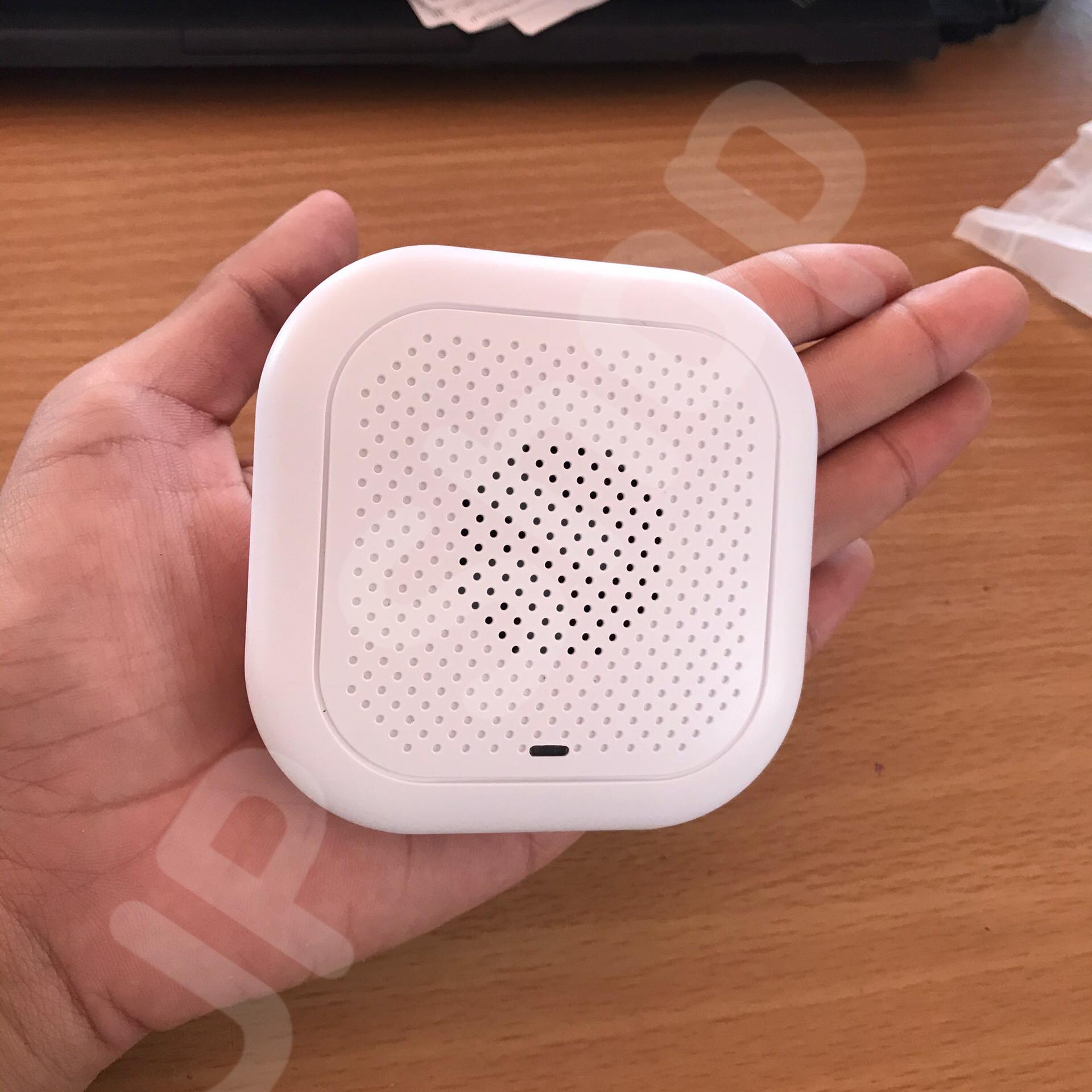 QOTO Smart Water Timer เครื่องตั้งเวลาน้ำอัจฉริยะ ควบคุมผ่านแอปมือถือ ชาร์จแบตด้วยแสงอาทิตย์ พร้อมส่งทั่วไทย