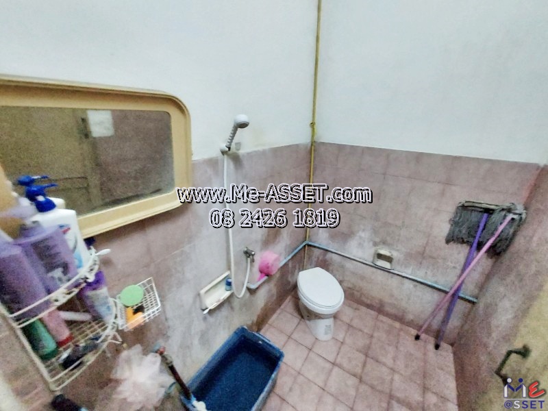 ขายทาวน์เฮ้าส์ ย่าน อบต.ยายชา วัดเดชานุสรณ์ วัดสรรเพชญ สามพราน นครปฐม : ม.เพชรไพฑูรย์ : 2 ชั้น 18 ตร.วา