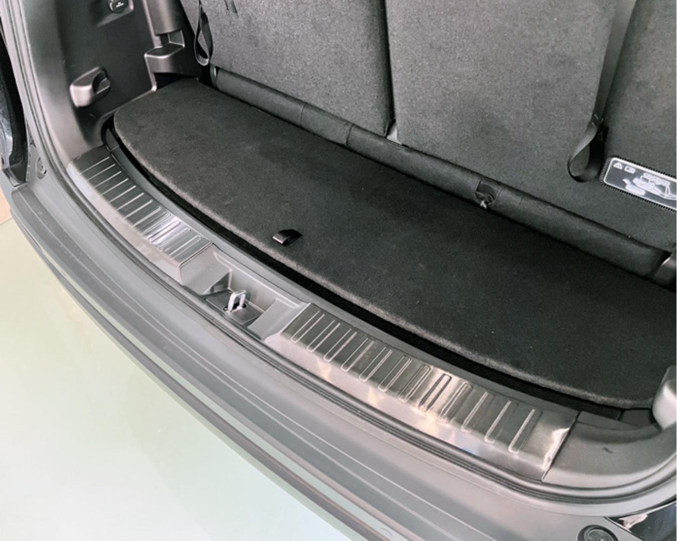 เพลทกันรอยท้ายด้านใน Honda CR-V G6 2023-2026