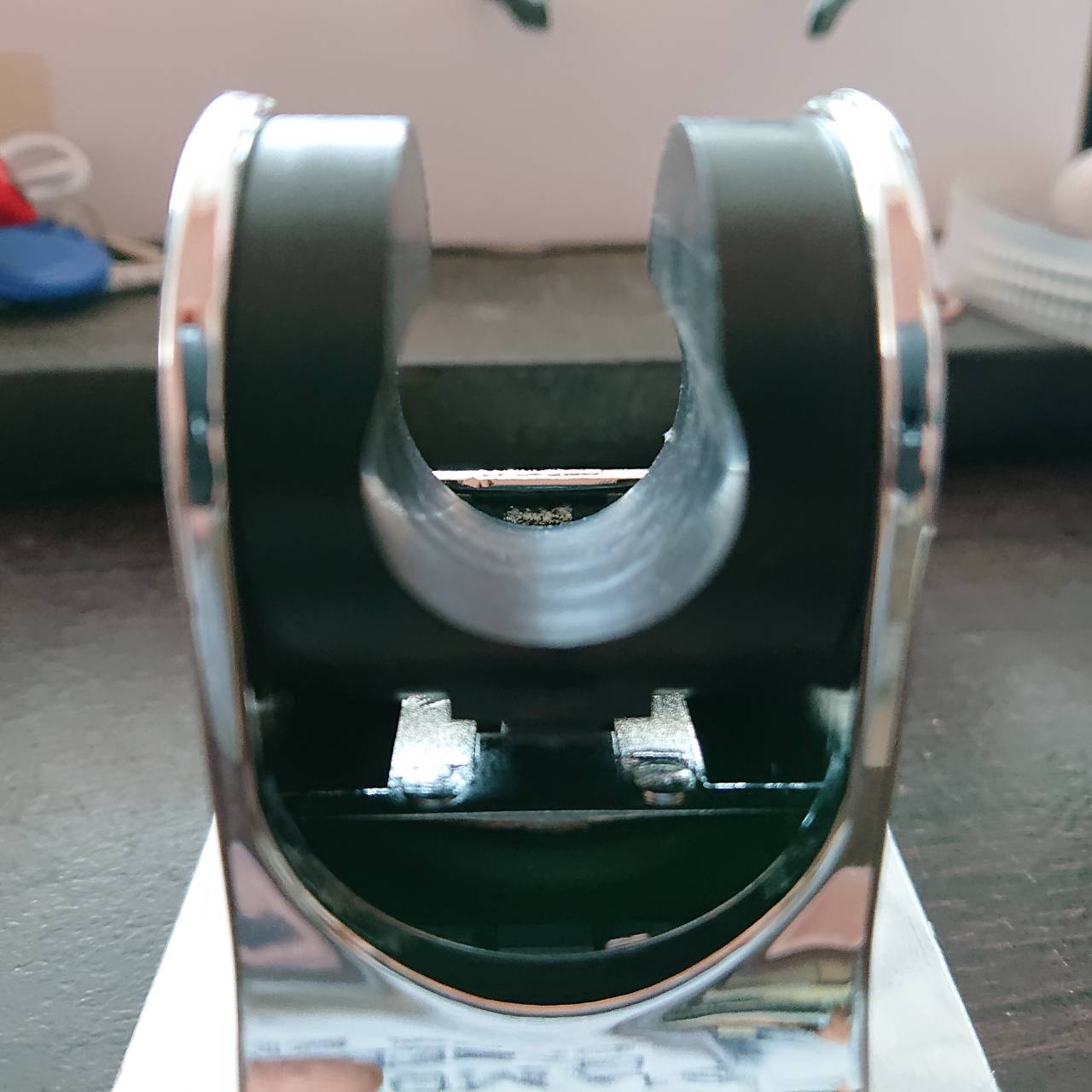 ที่ยึดหัวฝักบัว ห้องอาบน้ำ ตัวยึดติดผนัง แท่นยึดฝักบัว ฝักชำระABS ไม่ต้องเจาะ#83000