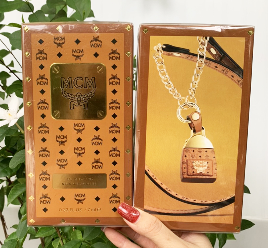 MCM Eau de Parfum 7ml. Necklace น้ำหอม MCM ขนาด 7 ml. พร้อมสายคล้องคอ
