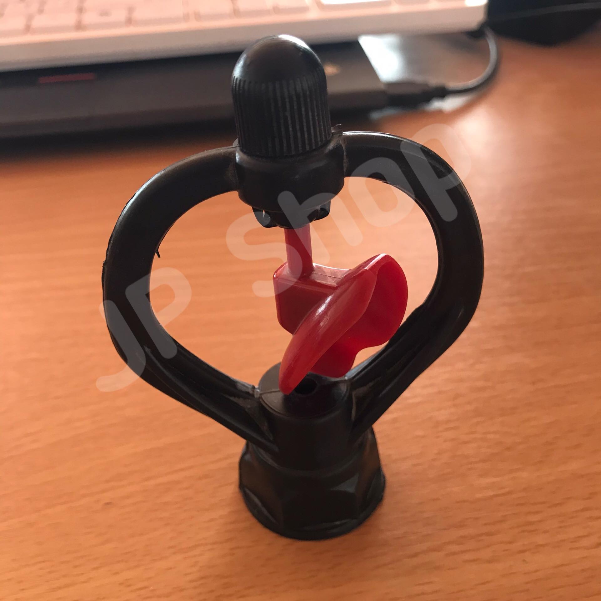 สปริงเกอร์ใบพัด พลาสติก PVC แดงเกลียวใน 1/2''-3/4'' (แพ็ค 10) แชมปื หูช้าง น้ำมาก คุณภาพดี ราคาถูก ตกตัวละ 10 บาท